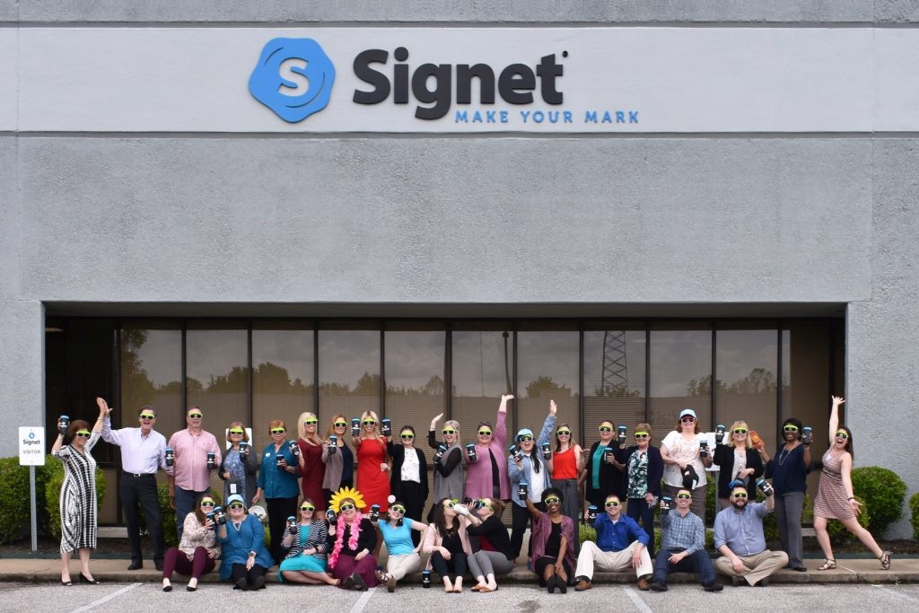 signet. awards, community, industry